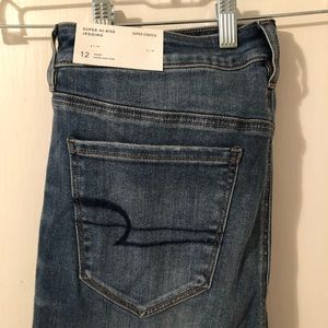 American Eagle Skinnies